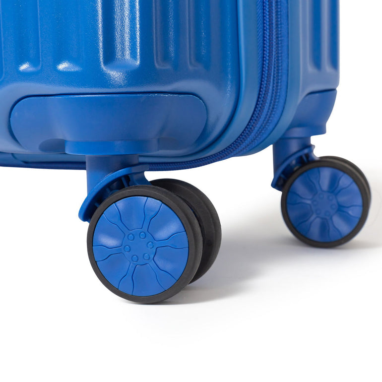 Explorer Destinations Expandable Large Luggage