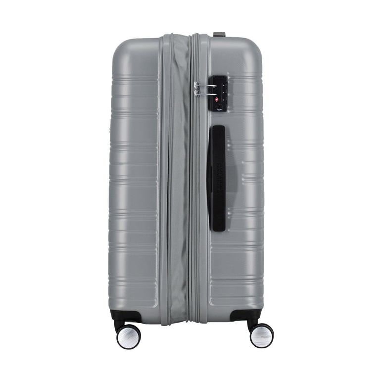 American Tourister High Turn Spinner 2-Piece Luggage Set (Carry-On & Medium)