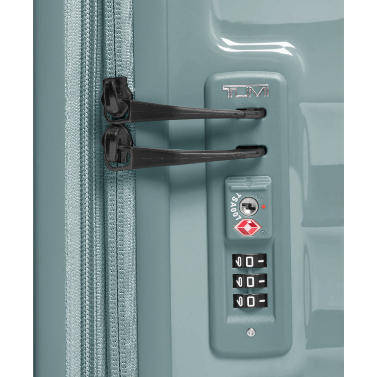 Tumi 19 Degree Valise cabine extensible à 4 roues internationale