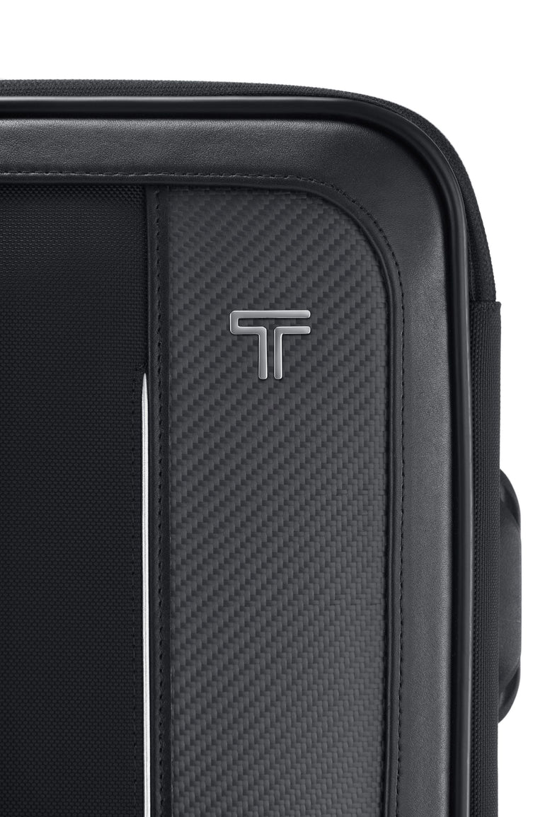 Tumi Arrivé Extended Trip Dual Access 4 Wheeled Packing Case Large Luggage