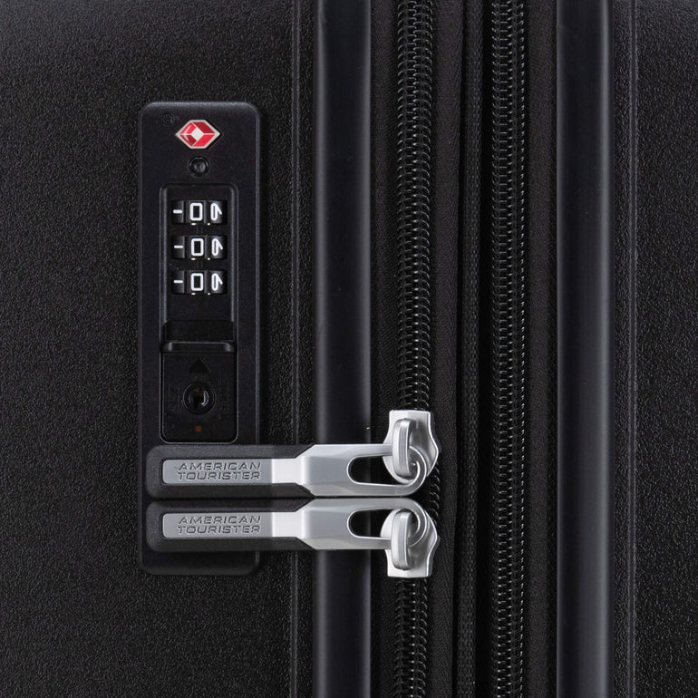 American Tourister Phantom Spinner 2-Piece Luggage Set (Carry-On & Medium)