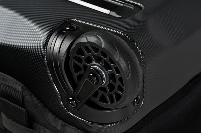 Pelican TRVL Aegis 32" Sac de voyage à roulettes pour enregistrement