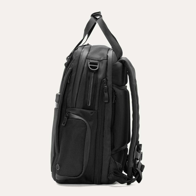 Travelpro Altitude Medium Expandable Laptop Backpack 25-30L