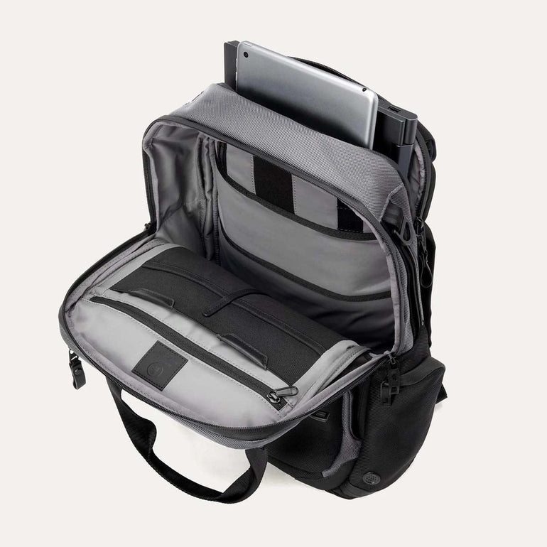 Travelpro Altitude Medium Expandable Laptop Backpack 25-30L