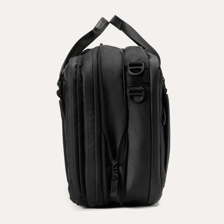 Travelpro Altitude Full Expansion Brief