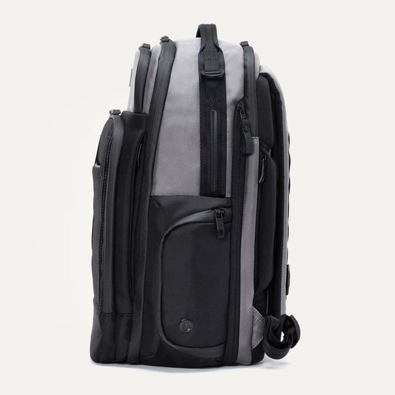 Travelpro Altitude Large Expandable Laptop Backpack 30-36L