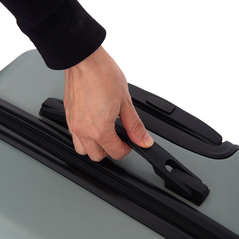 Premier Retreat 2-Piece Hardside Luggage Set (18" & 26")