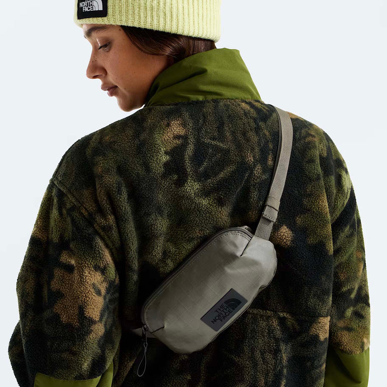 The North Face Base Camp Voyager Pro Travel Pouch - New Taupe Green/TNF Black