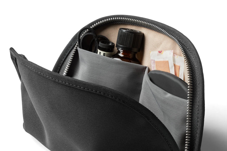 Bellroy Classic Pouch