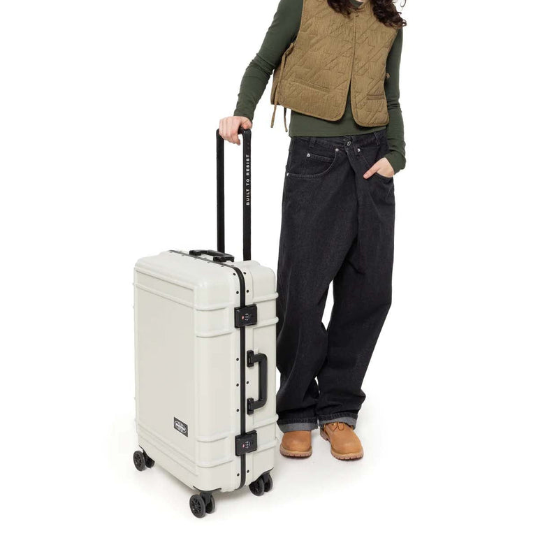 Eastpak Resist'R Case M - Sand