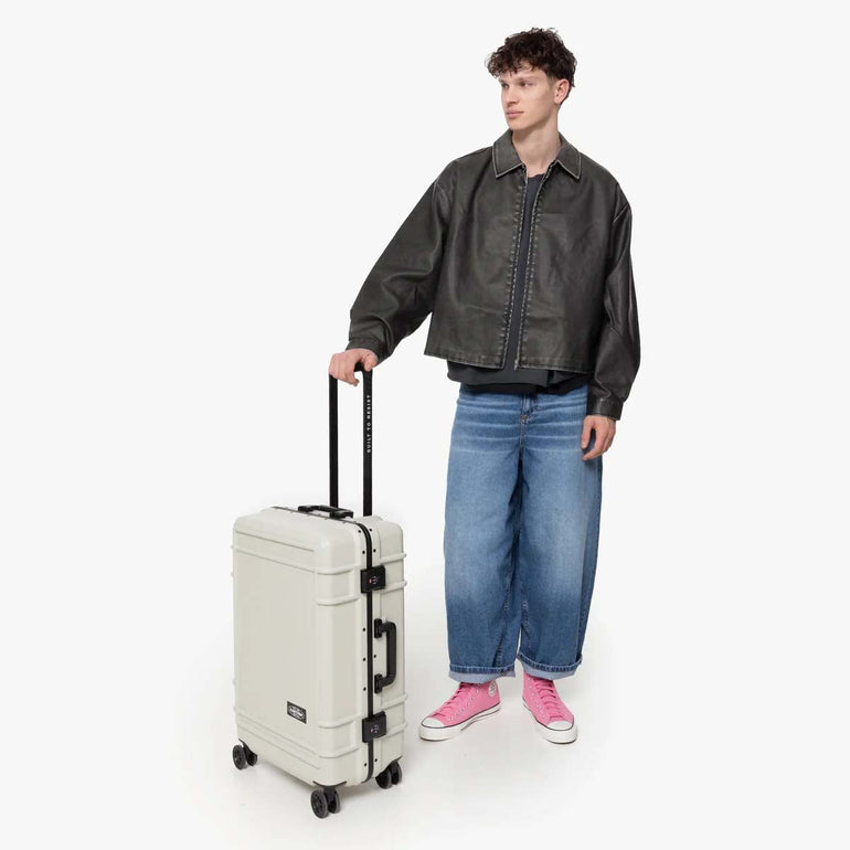 Eastpak Resist'R Case M - Sand