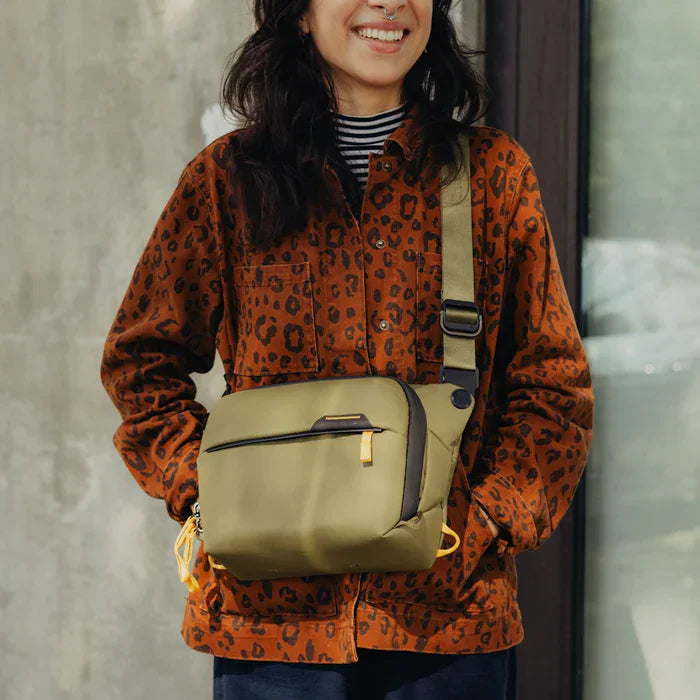 Peak Design Everyday Sling 3L