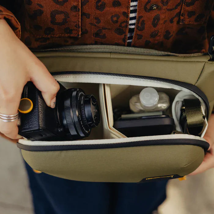 Peak Design Everyday Sling 3L