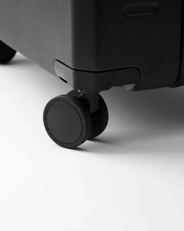 Db Ramverk Check-in Luggage Medium