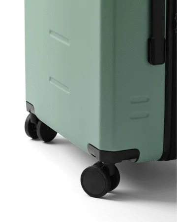 Db Ramverk Check-in Luggage Medium