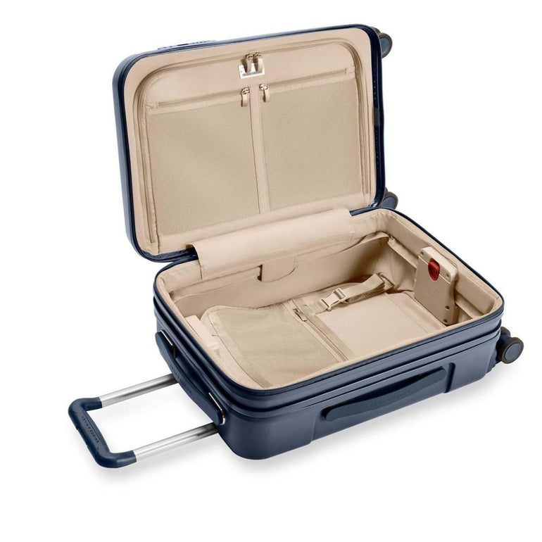 Briggs & Riley Sympatico Essential 22" Valise à main extensible à roulettes avec poche avant