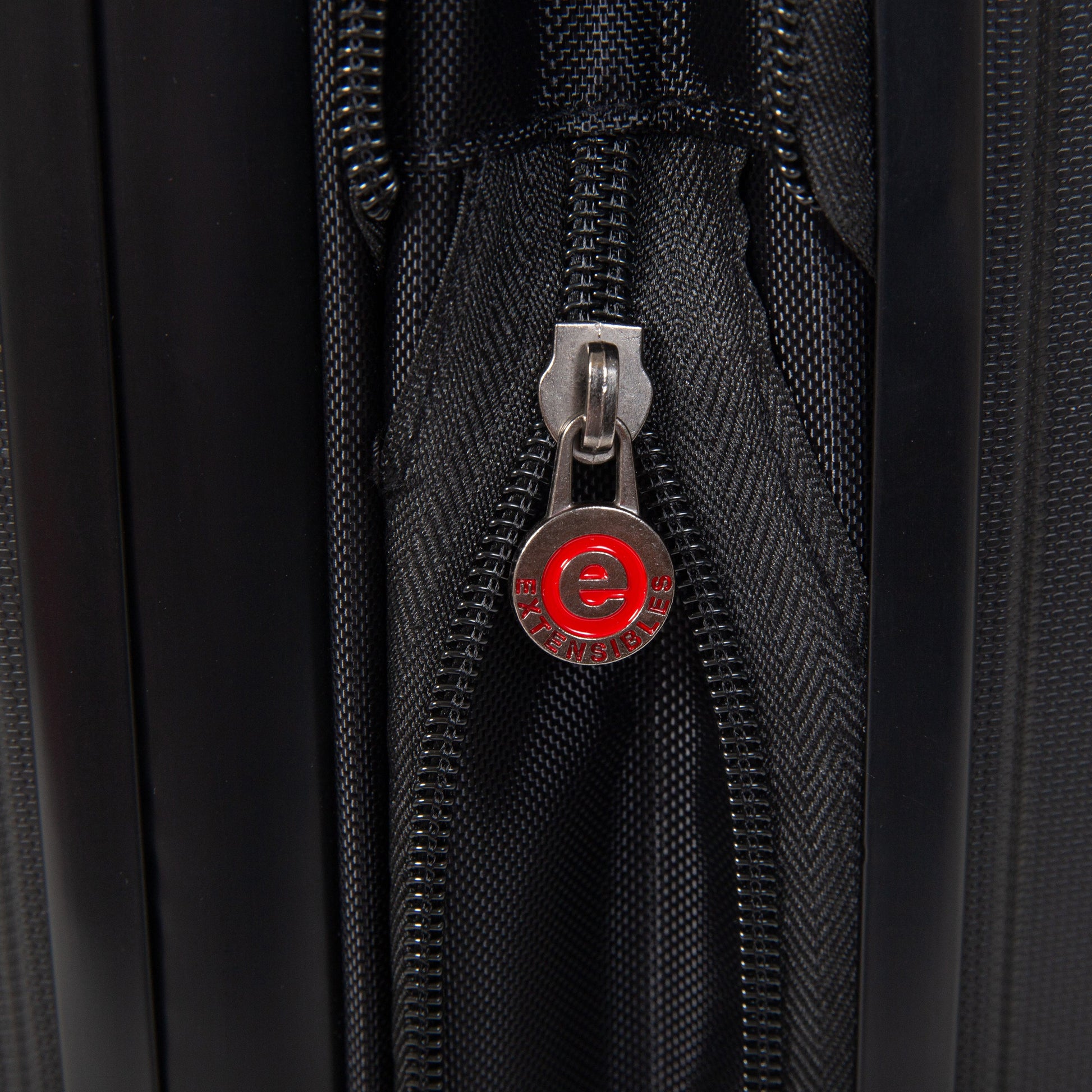 Air Canada Luggage Air Canada Eerie Hardside Large Expandable Luggage