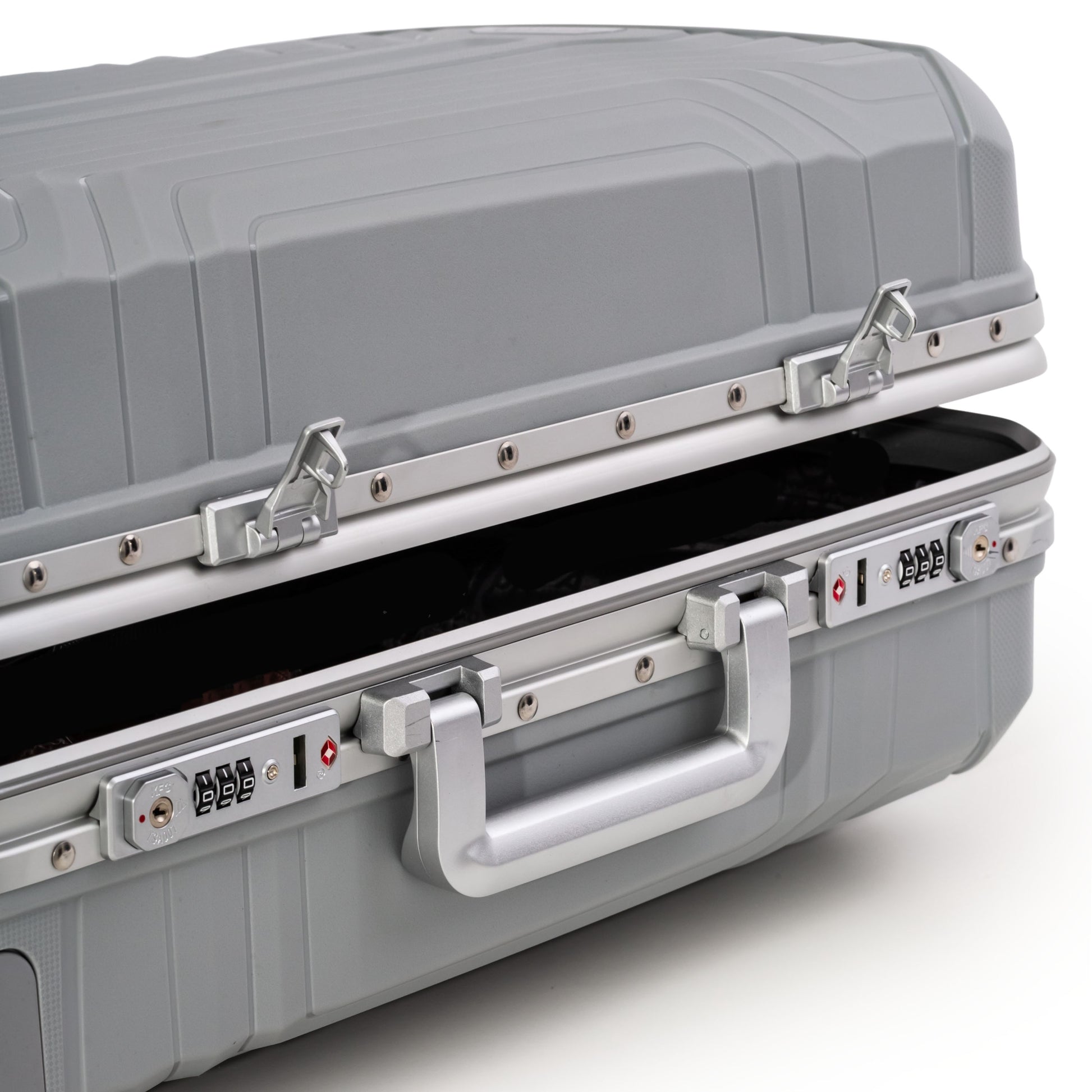 Air Canada Luggage Air Canada Strata 2-Piece Luggage Set (Carry-On & Large)