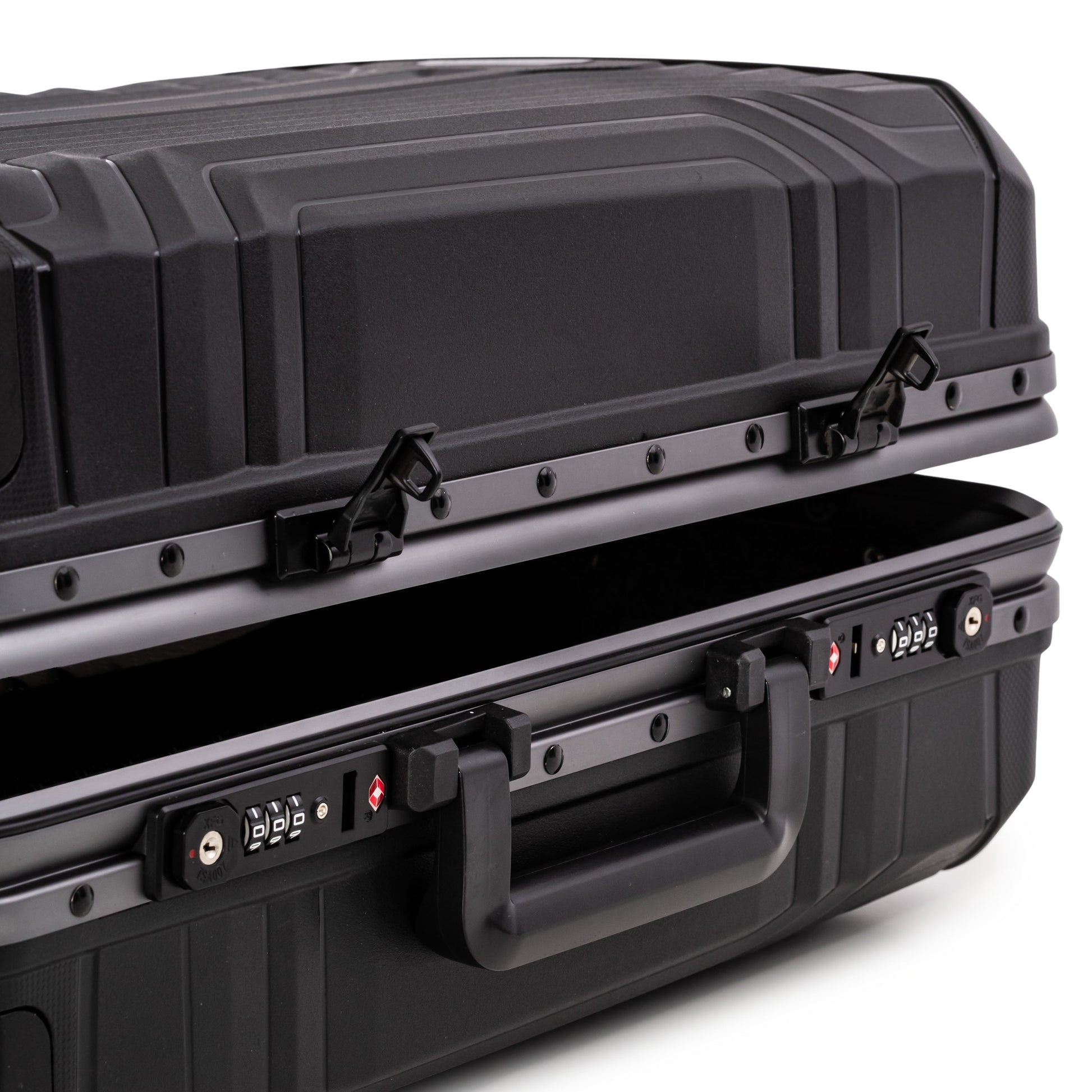Air Canada Luggage Air Canada Strata 2-Piece Luggage Set (Carry-On & Large)