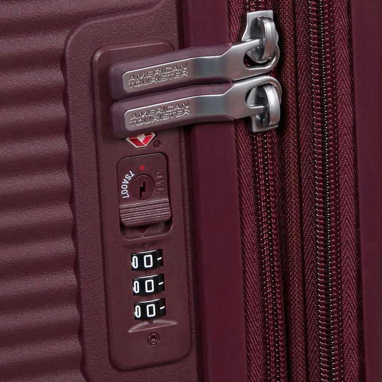 American Tourister Luggage American Tourister Curio Spinner Medium Expandable Luggage