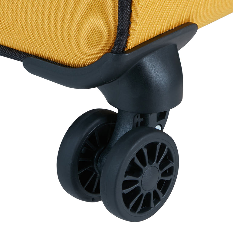 American Tourister Luggage American Tourister Daring Dash Spinner Expandable Carry-On Luggage