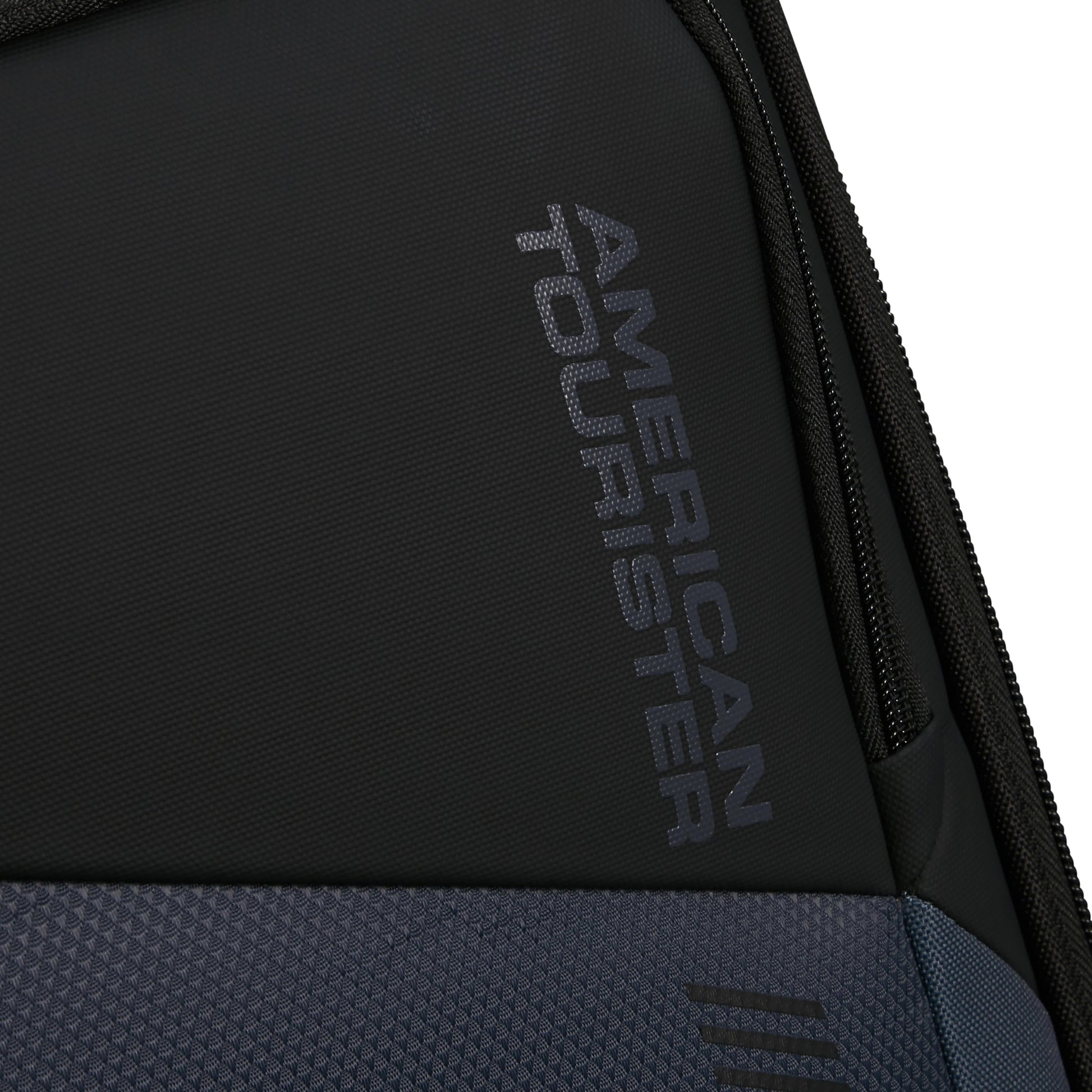 American Tourister Luggage American Tourister Daring Dash Spinner Expandable Medium Luggage