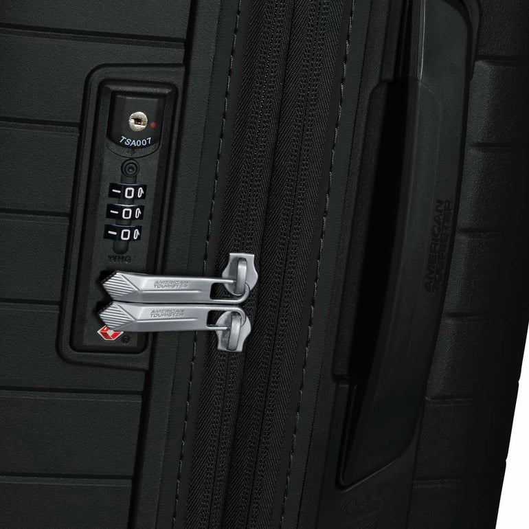 American Tourister Luggage American Tourister Fastforward Expandable Spinner 2-Piece Nested Luggage Set (Carry-On & Large)