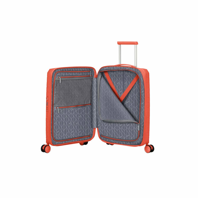 American Tourister Luggage American Tourister Fastforward Expandable Spinner 2-Piece Nested Luggage Set (Carry-On & Large)
