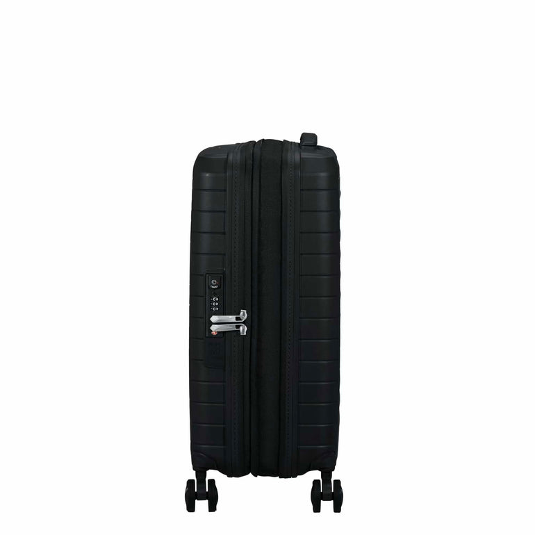 American Tourister Luggage American Tourister Fastforward Expandable Spinner 2-Piece Nested Luggage Set (Carry-On & Large)
