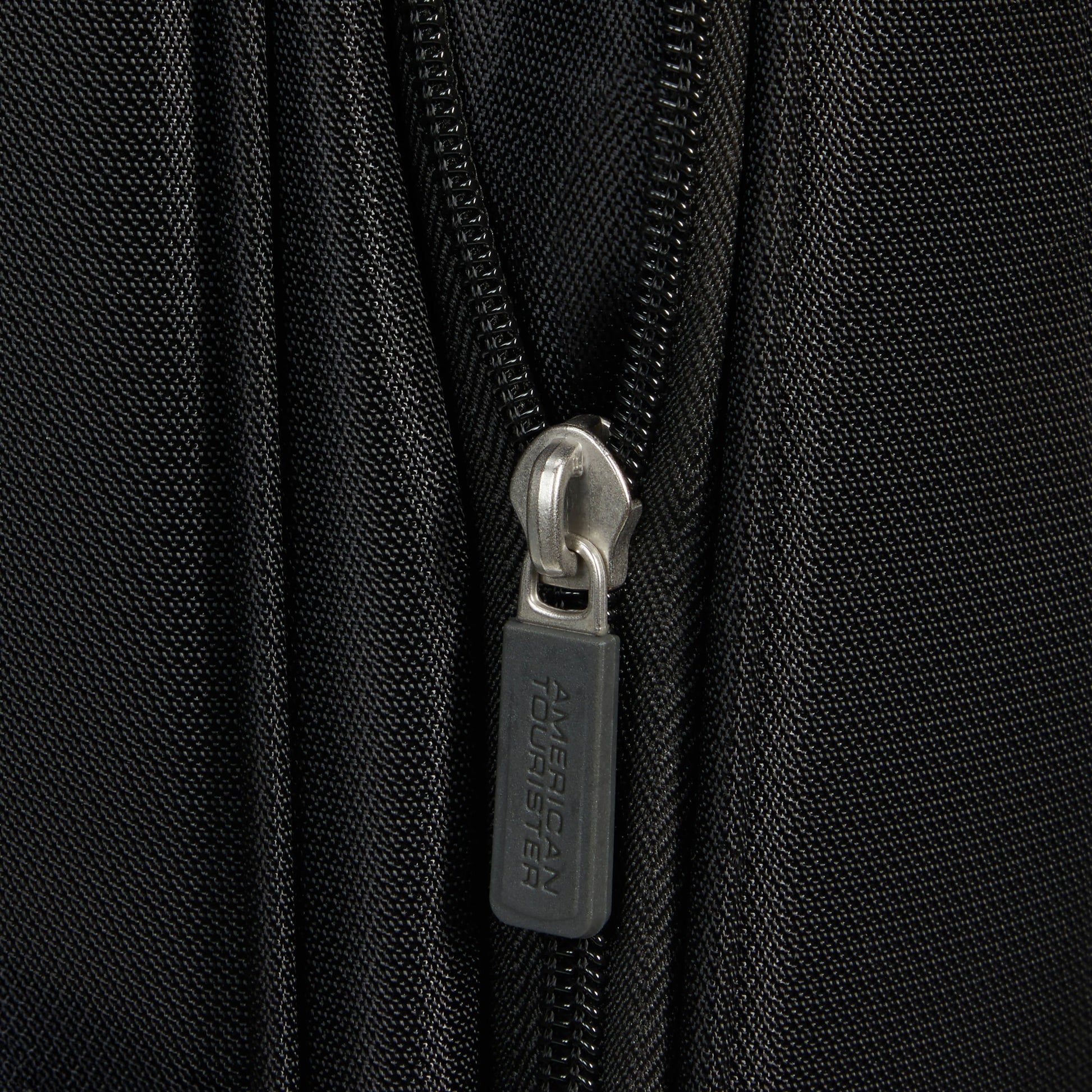 American Tourister Luggage American Tourister Summerride Expandable Spinner Medium Luggage