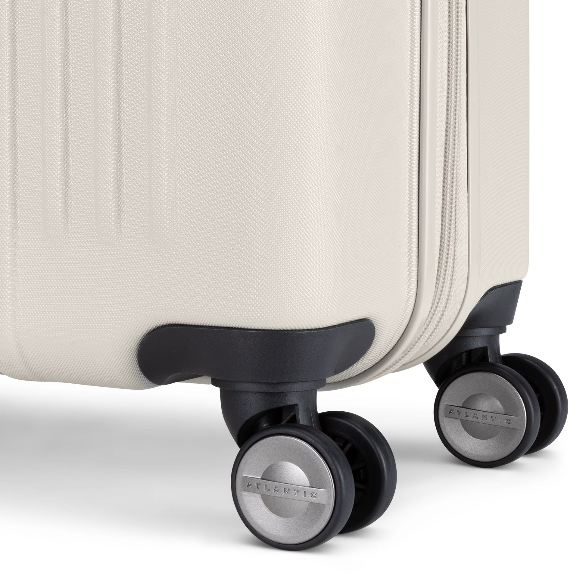 Atlantic Luggage Atlantic Propeller 24" Expandable Upright Luggage
