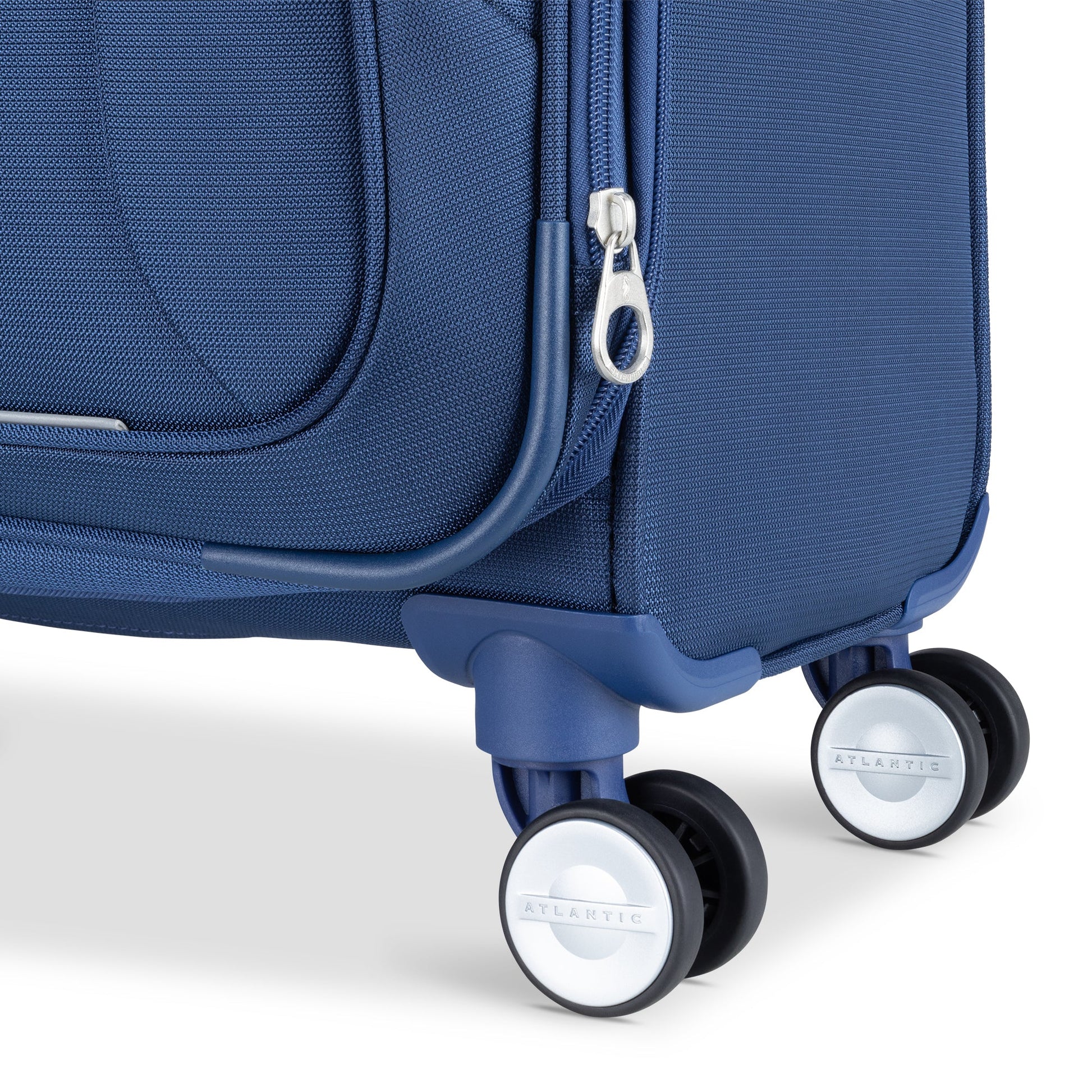 Atlantic Luggage Atlantic Sailbound 24" Expandable Upright Luggage