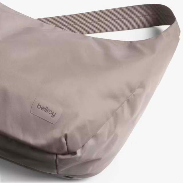Bellroy Cross-Body Bag Bellroy Laneway Crescent Bag 7L