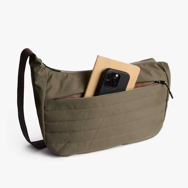 Bellroy Cross-Body Bag Bellroy Laneway Crescent Bag 7L