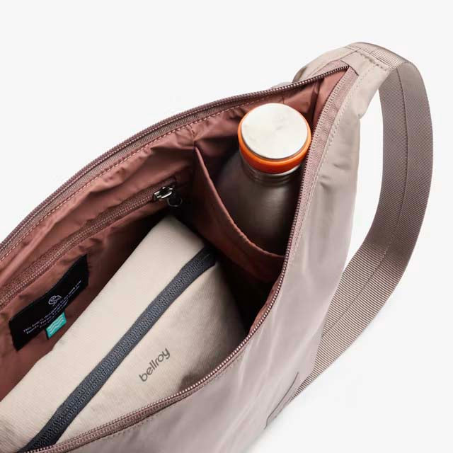 Bellroy Cross-Body Bag Bellroy Laneway Crescent Bag 7L