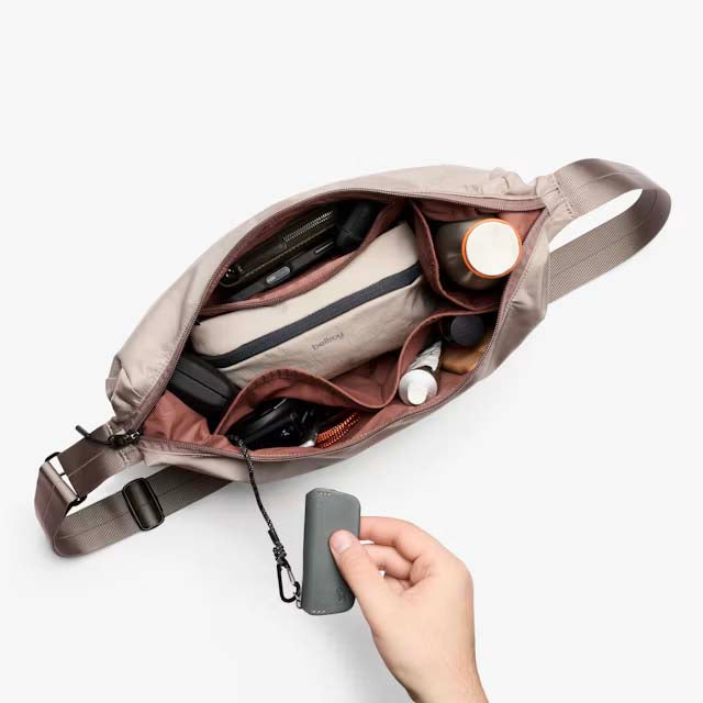 Bellroy Cross-Body Bag Bellroy Laneway Crescent Bag 7L
