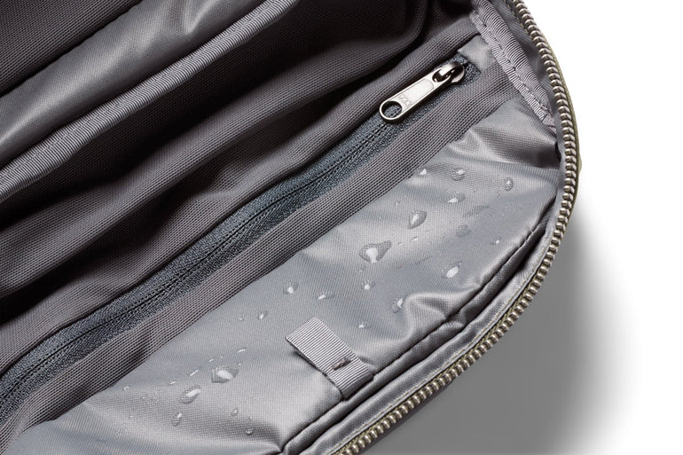 Bellroy Trousse de toilette plus