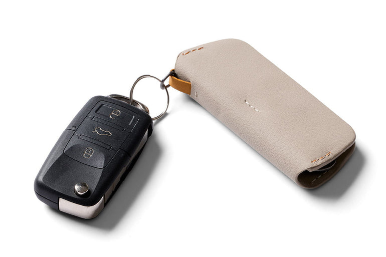 Bellroy Key Cover Plus - Third Edition - INNOVERA™ Edition - INNOVERA™ Tahini