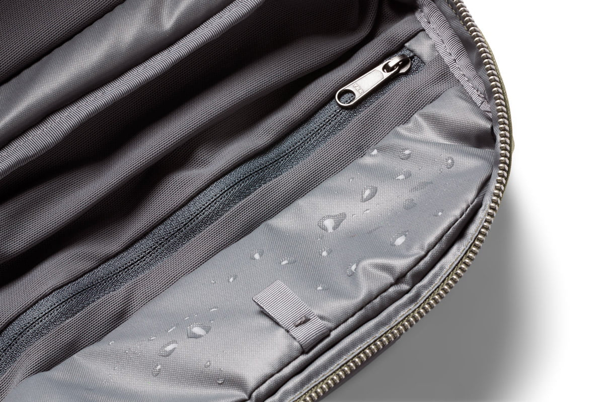 Bellroy Travel Accessories Bellroy Toiletry Kit Plus