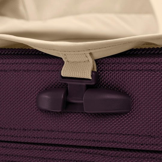 Briggs & Riley Luggage Briggs & Riley Baseline Medium Expandable Spinner Luggage