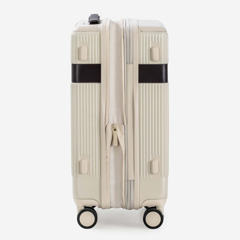 Cole Haan Luggage Cole Haan Heritage Pro Premium Hardside Carry-On Luggage