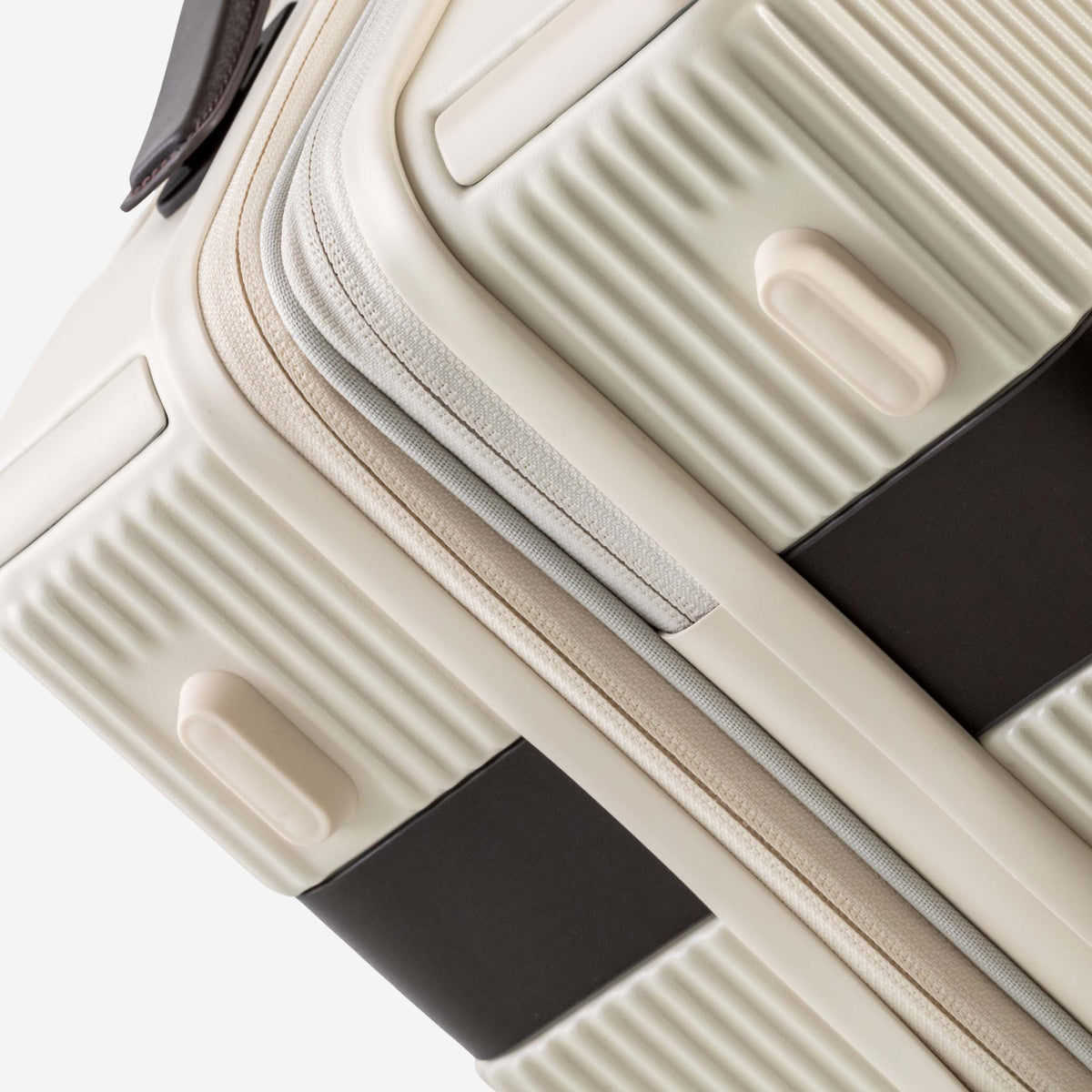 Cole Haan Luggage Cole Haan Heritage Pro Premium Hardside Large Checked Luggage