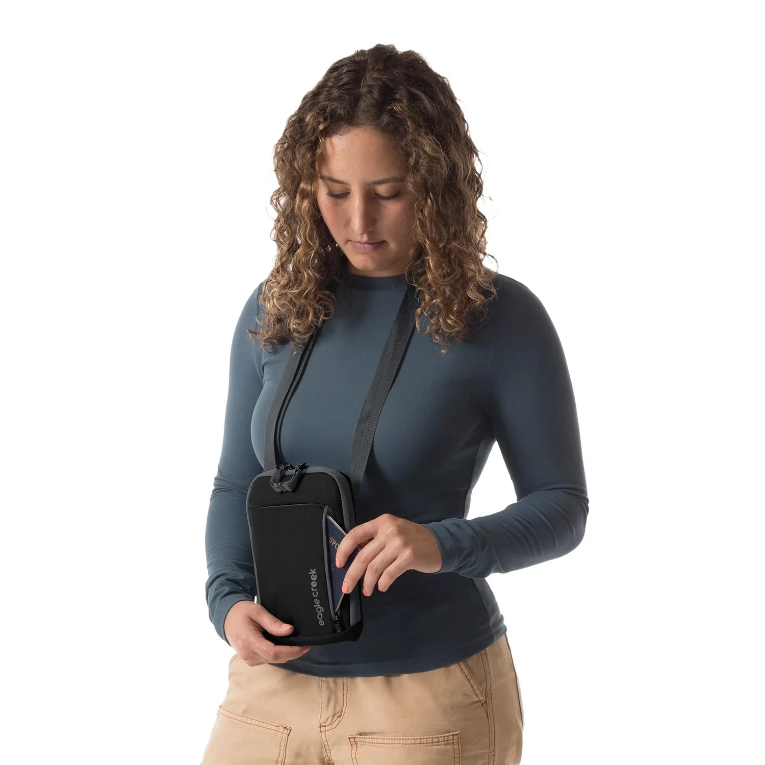 Eagle Creek Cross-Body Bag Eagle Creek Stash RFID Crossbody Bag