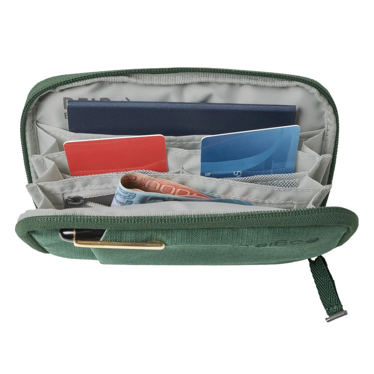 Eagle Creek Passport Case Eagle Creek Stash RFID Passport Wallet