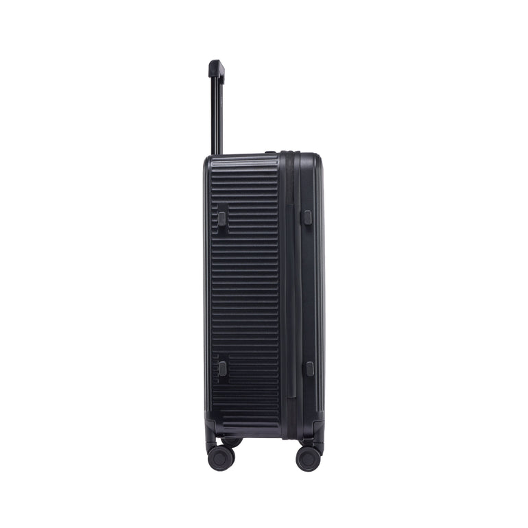 Explorer Luggage Explorer Axis Medium Luggage