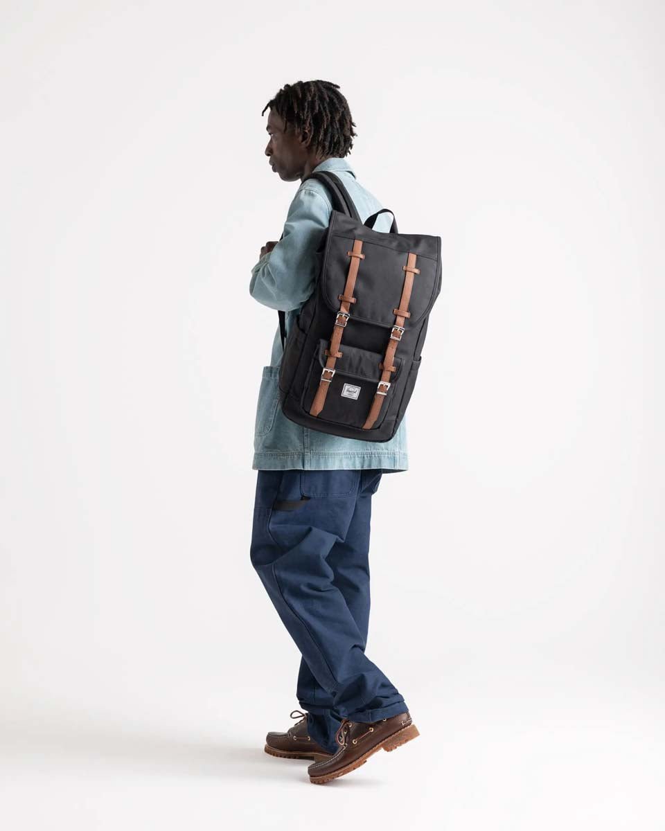 Herschel Backpacks Navy Herschel Little America Backpack - Navy