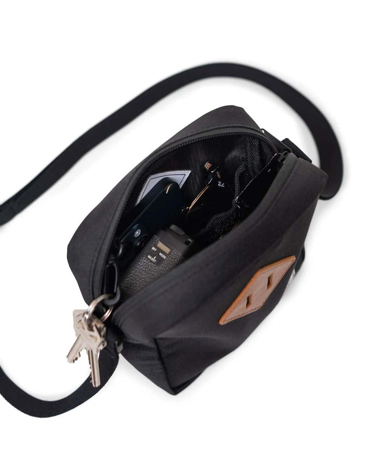 Herschel Cross-Body Bag Navy Herschel Heritage Crossbody - Navy