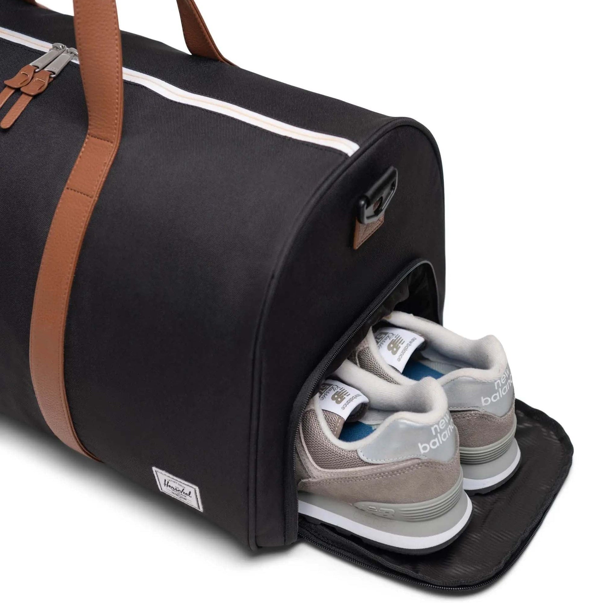 Herschel Duffles Black Diamond/Black Herschel Novel Duffle - Black Diamond/Black