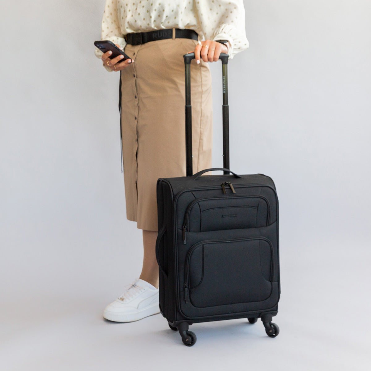 Jetstream Luggage Jetstream 20 Inch Lightweight Spinner Luggage Carry-On Luggage