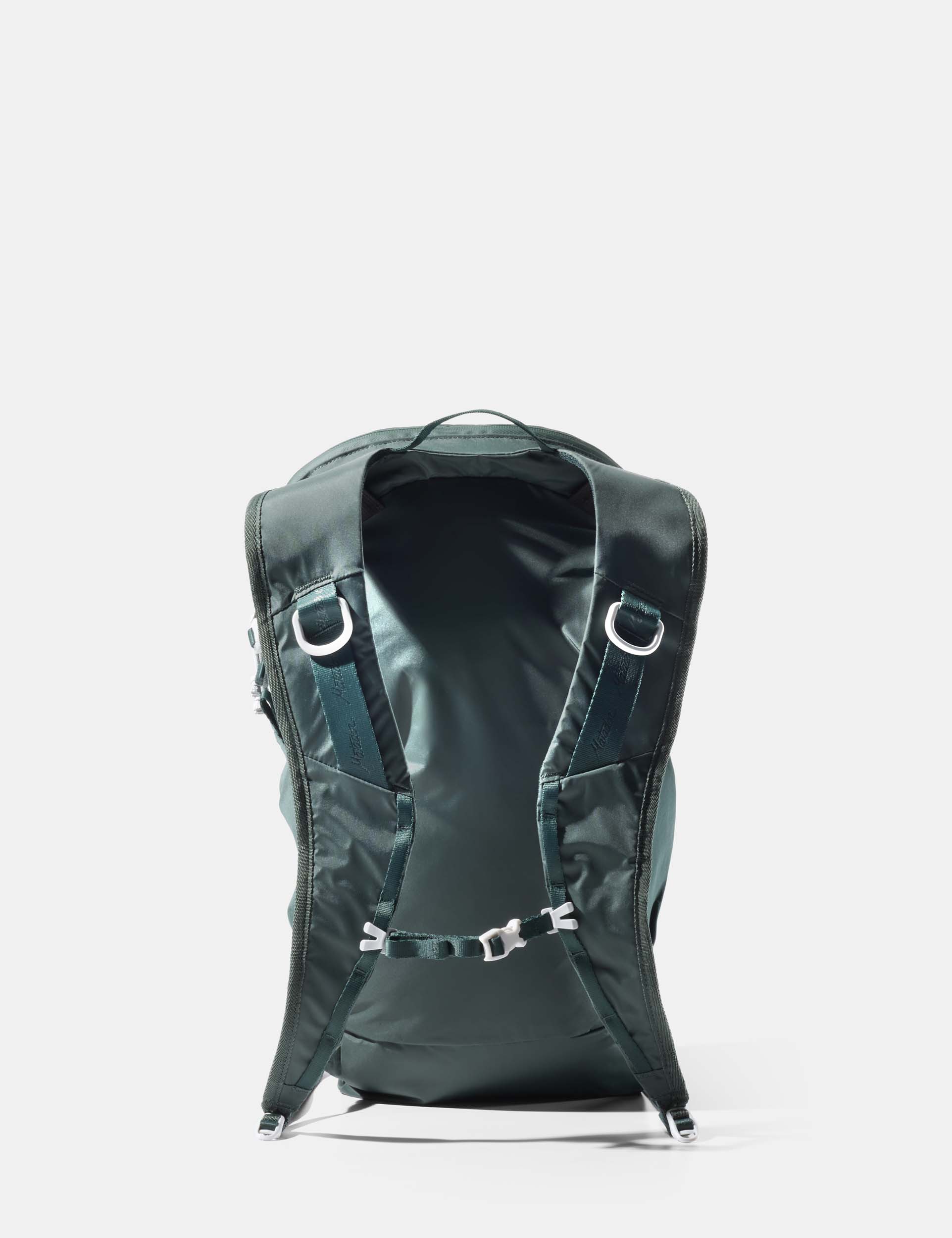 Matador Backpacks Matador 18L Packable Backpack - Packed